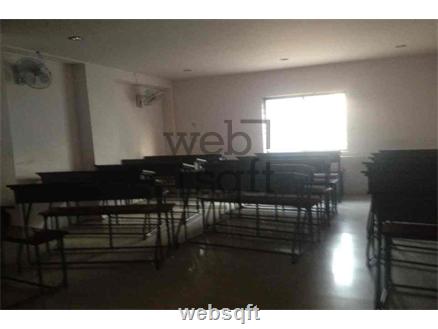 Commercial building for Rent